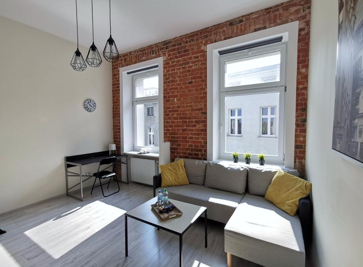Apartment Klimatyczny W Magicznym Miejscu Lodz (Lodz)